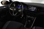 Volkswagen Taigo TSI 95PK LIFE NAVI/PDC/CARPLAY (bj 2024), 12 maanden, Stof, Gebruikt, Lichtsensor