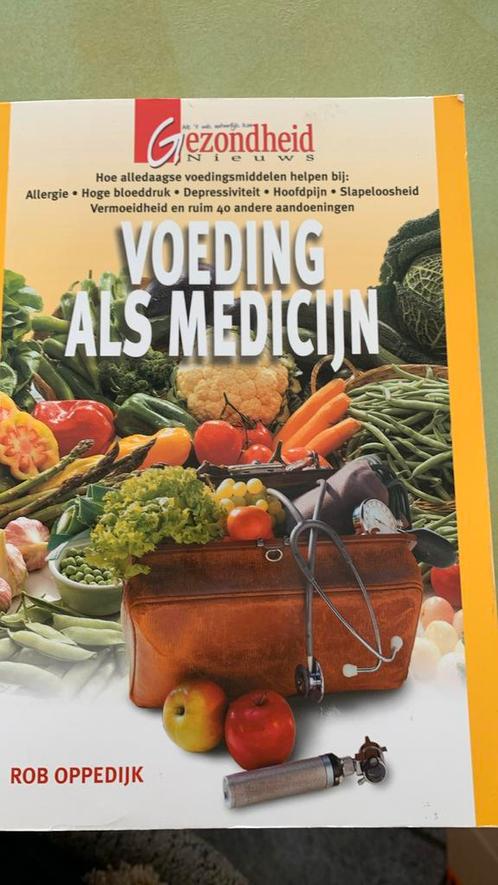 R. Oppedijk - Voeding als medicijn, Boeken, Gezondheid, Dieet en Voeding, Zo goed als nieuw, Dieet en Voeding, Ophalen of Verzenden