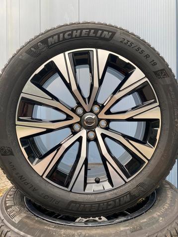 NIEUW 19” Originele Volvo XC60 Velgen + Winterbanden beschikbaar voor biedingen