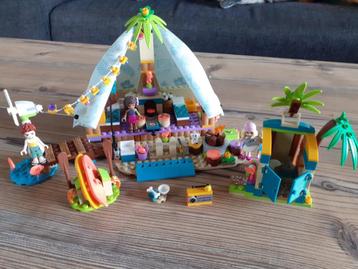 Lego friends beschikbaar voor biedingen