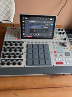 Akai MPC X SE - Special Edition!, Muziek en Instrumenten, Midi-apparatuur, Ophalen, Zo goed als nieuw