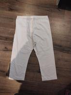 Witte legging maat 44 capri model, Maat 44/46 (L), Ophalen of Verzenden, Wit, Zo goed als nieuw