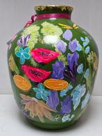 Groene Vaas met Bloemmotieven OPRUIMING, 50 tot 75 cm, Ophalen of Verzenden, Groen, Glas