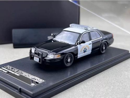 1/64 Ford Crown Victoria CHP (California Highway Patrol), Hobby en Vrije tijd, Modelauto's | Overige schalen, Nieuw, Auto, Ophalen of Verzenden