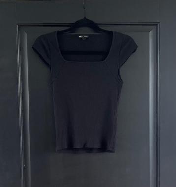 Only t-shirt zwart maat s beschikbaar voor biedingen