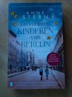 De Verloren Kinderen van Berlijn - Anne Stern deel 2, Ophalen of Verzenden, Gelezen, Anne Stern, Nederland