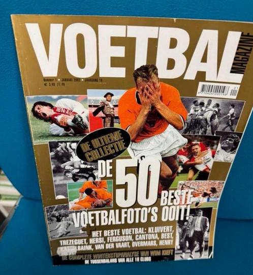 Voetbal Magazine. . De 50 beste voetbalfotos ooit. €2,50, Verzamelen, Sportartikelen en Voetbal, Zo goed als nieuw, Shirt, Overige sporten