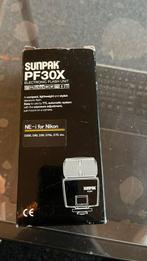Sunpak PF30X, Audio, Tv en Foto, Fotografie | Flitsers, Overige merken, Ophalen of Verzenden, Zo goed als nieuw, Kantelbaar