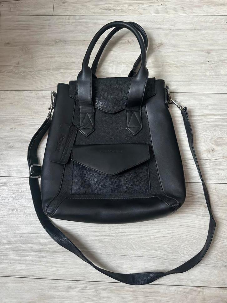 Spijkers en spijkers rugtas 100% origineel, Sieraden, Tassen en Uiterlijk, Tassen | Rugtassen, Nieuw, Overige merken, Waterdicht