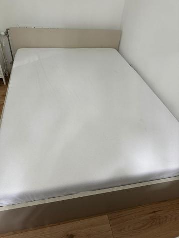 IKEA bed 1 year used + IKea mattress - afbeelding 2