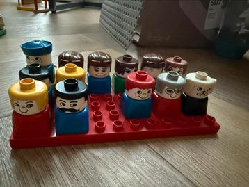 Duplo vintage personen 11 stuks beschikbaar voor biedingen