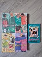 Heartstopper - Complete serie 1 tm 4 + yearbook, Complete serie of reeks, Ophalen of Verzenden, Zo goed als nieuw
