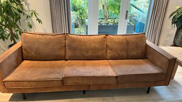 Driezits bank bruin beschikbaar voor biedingen