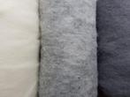 (On)geverfde gekaarde merino wol, wit en wit/zwart gemeleerd, De meern, Nieuw, Ophalen of Verzenden, Los Vilt