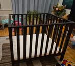 Box met matras en kleed, Ophalen, Zo goed als nieuw