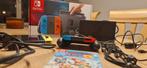Compleet Nintendo Switch systeem met extra's, Ophalen, Zo goed als nieuw, Met 2 controllers, Switch Original