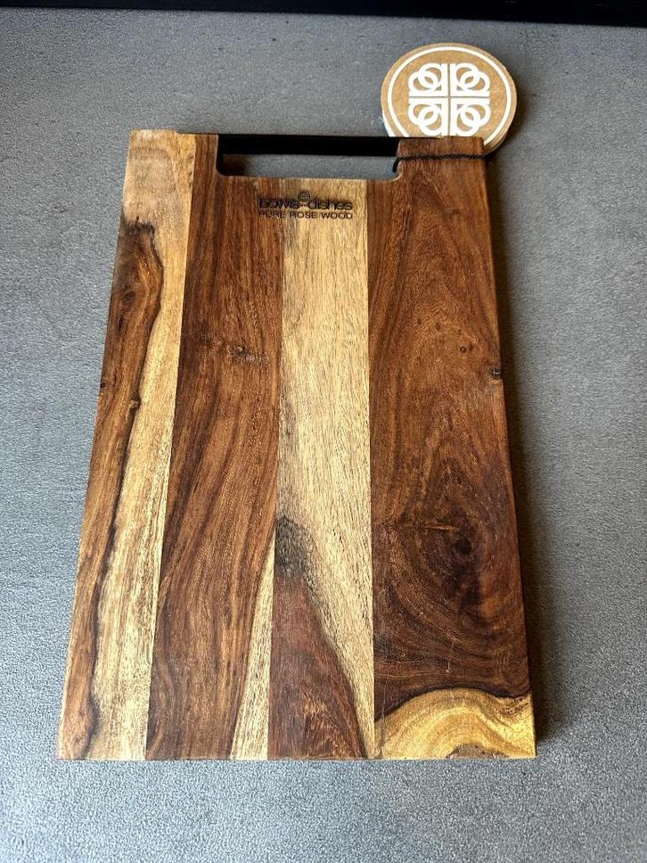 Serveerplank Hout Snijplank 30CM bij 20CM Bowls And Dishes, Huis en Inrichting, Keuken | Keukenbenodigdheden, Nieuw, Ophalen of Verzenden