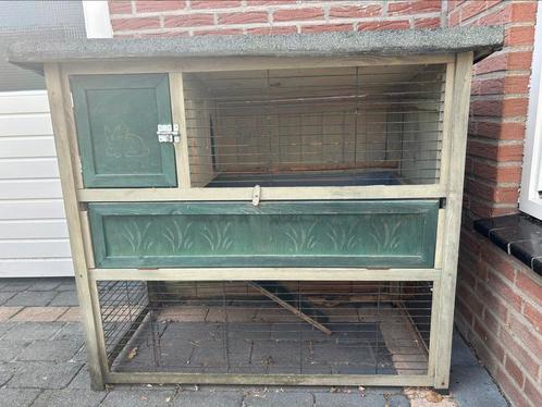 Gratis ophalen: Konijnenhok met verdieping, Dieren en Toebehoren, Knaagdieren en Konijnen | Hokken en Kooien, Gebruikt, Hok, 90 cm of meer