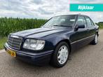 Mercedes-benz E-KLASSE 250 D ELEGANCE / AUTOMAAT / YOUNGTIME, 150 €/maand, Gebruikt, 2497 cc, Blauw
