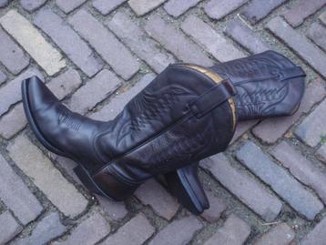 GRATIS VERZENDEN STOERE ZWART BRUINE SENDRA COWBOYLAARZEN 38 beschikbaar voor biedingen