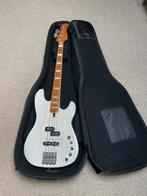 Sire P8, Muziek en Instrumenten, Ophalen of Verzenden, Zo goed als nieuw