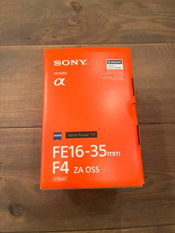Sony 16-35mm F4 Zeiss Groothoeklens E-Mount beschikbaar voor biedingen