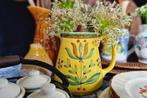 Prachtige brocante decoratieve schenkkan, kleur kerriegeel., Antiek en Kunst, Antiek | Keramiek en Aardewerk, Ophalen of Verzenden