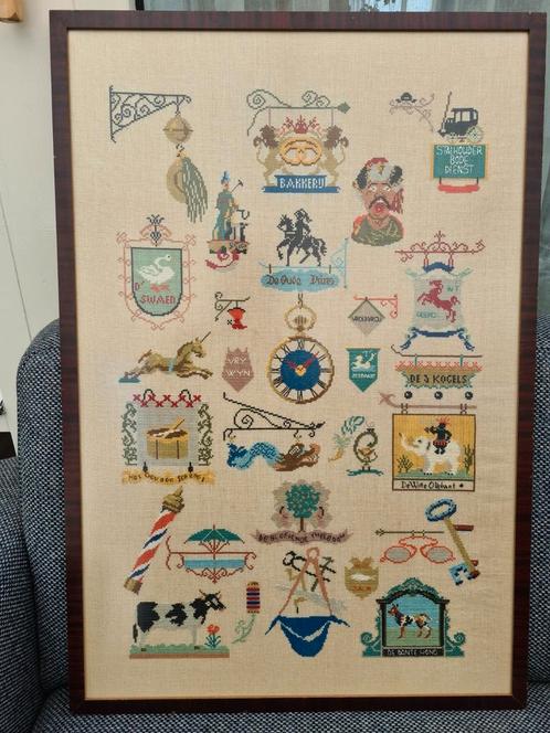 Oude BORDUURLAP 87x59 UITHANGBORDEN borduurwerk, Antiek en Kunst, Antiek | Kleden en Textiel, Ophalen