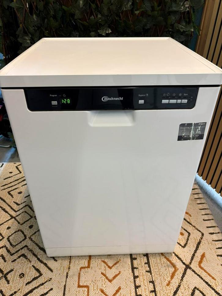 Bauknecht GSF 61204 A++ vaatwasser, Witgoed en Apparatuur, Vaatwasmachines, Zo goed als nieuw, Vrijstaand, 85 tot 90 cm, Energieklasse A of zuiniger