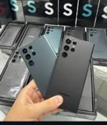 Samsung Galaxy S22 ultra  128Gb op voorraad  beschikbaar voor biedingen