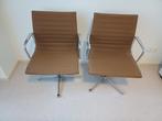 2 x Herman Miller EA108 Eames bureaustoel - Vintage, Huis en Inrichting, Stoelen, Gebruikt, Bruin, Ophalen of Verzenden, Stof