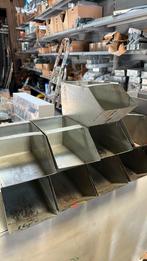 Metalen stapelbakken, Doe-het-zelf en Verbouw, Kratten en Dozen, Ophalen of Verzenden, Minder dan 35 cm