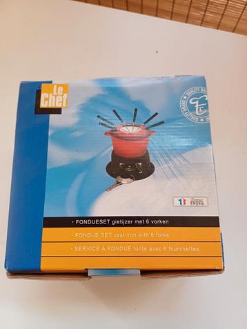 Fondueset beschikbaar voor biedingen
