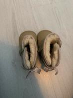 Baby uggs goud, UGG, Meisje, Ophalen of Verzenden, Gebruikt