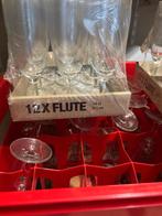 68 Champagneglazen met Krat - Zo goed als nieuw!, Ophalen, Zo goed als nieuw