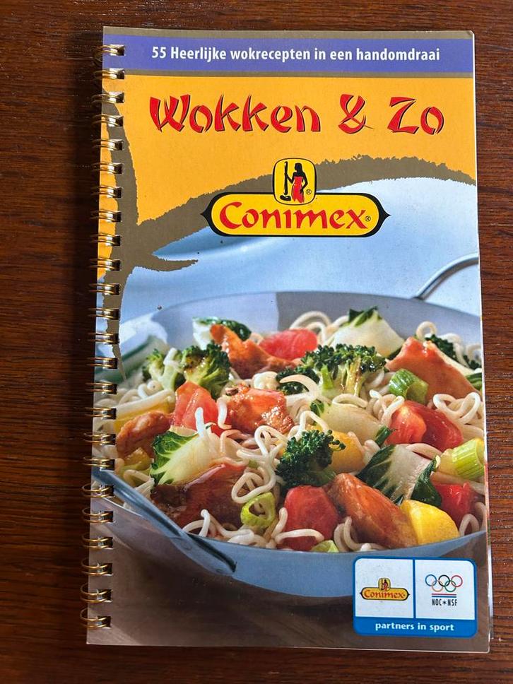 Wokken & Zo - Conimex kookboek, Boeken, Kookboeken, Zo goed als nieuw, Hoofdgerechten, Azië en Oosters, Gezond koken, Ophalen of Verzenden