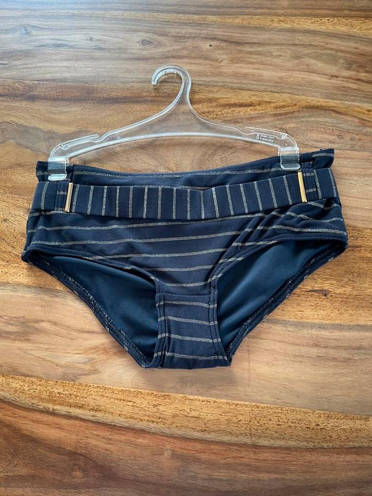 Freya bikini short maat xs, Kleding | Dames, Badmode en Zwemkleding, Nieuw, Overige typen, Zwart, Verzenden
