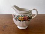 "Wedgwood Conway" Klein Melkkannetje als Nieuw, Huis en Inrichting, Keuken | Servies, Overige typen, Ophalen of Verzenden, Zo goed als nieuw