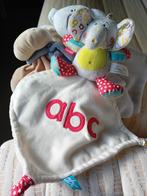 3 lieve knuffeldoekjes, bijna nieuw., Kinderen en Baby's, Speelgoed | Knuffels en Pluche, Ophalen of Verzenden, Zo goed als nieuw