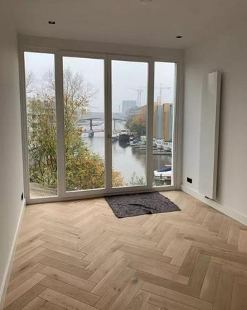 WEEKAANBIEDING! EIKEN VISGRAAT PARKET KANT EN KLAAR GEOLIED beschikbaar voor biedingen