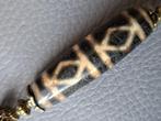 D15 Dzi -Tibetan old Agate 6 eyed and Phurba or Vajra dzi, Antiek en Kunst, Ophalen of Verzenden