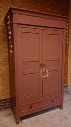 Bruinroze Kledingkast - Kinderkamer/Babykamer, Gebruikt, 100 tot 150 cm, Klassiek, Ophalen of Verzenden