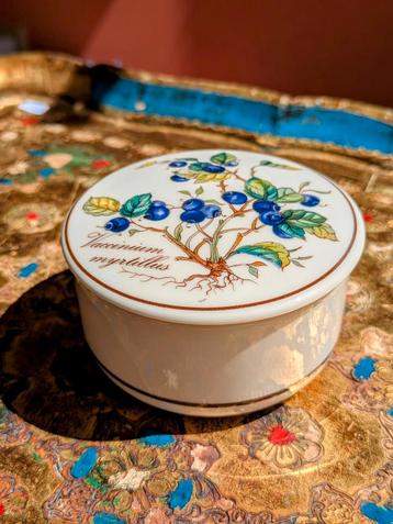 Doosje Botanica Villeroy & Boch  beschikbaar voor biedingen