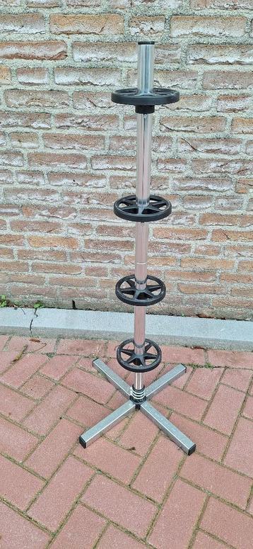 BANDEN STANDAARD VOOR 4 BANDEN beschikbaar voor biedingen