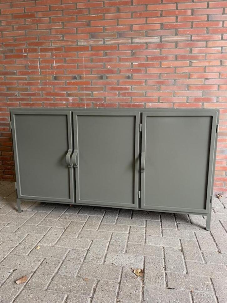 Dressoir 145 cm breed olijfgroen voor actie prijs VOORRAAD, Huis en Inrichting, Kasten | Ladekasten, Nieuw, Minder dan 100 cm
