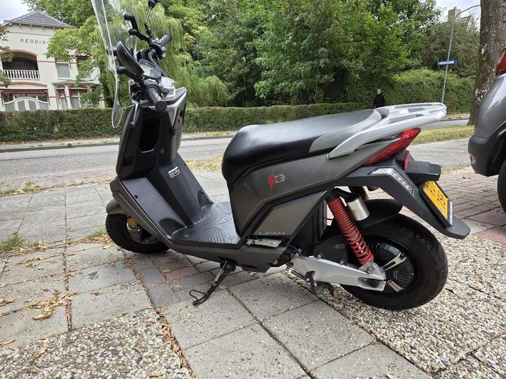Electrische scooter Lifan E3, Fietsen en Brommers, Snorfietsen en Snorscooters, Gebruikt, Overige merken, Elektrisch, Ophalen