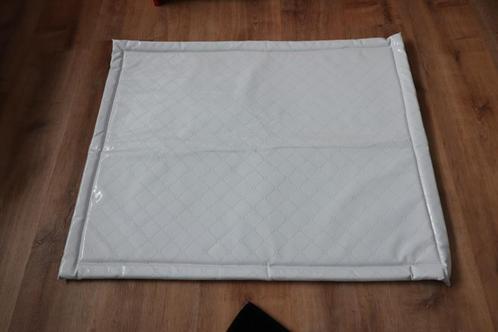 Box matras 77 x 94 cm, Kinderen en Baby's, Boxen, Gebruikt, Rechthoekig, Boxkleed, Ophalen