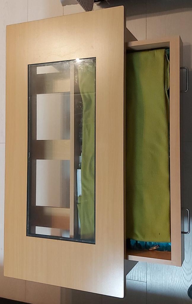 Salontafel met glas raam en La lichtbruin 120x60x37, Huis en Inrichting, Tafels | Salontafels, Gebruikt, Minder dan 50 cm, 50 tot 100 cm