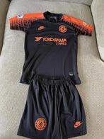 Voetbaltenue Chelsea, Kinderen en Baby's, Kinderkleding | Maat 152, Ophalen of Verzenden, Gebruikt, Jongen of Meisje, Sport- of Zwemkleding