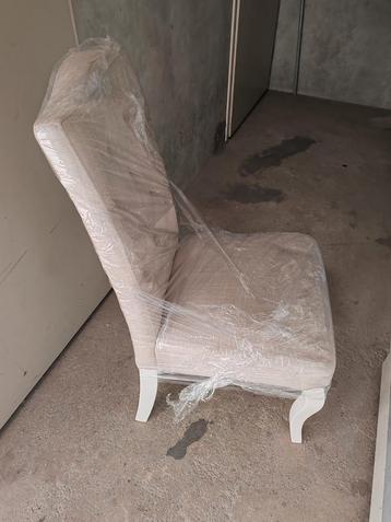 Elegante stoel - Zo goed als nieuw! beschikbaar voor biedingen
